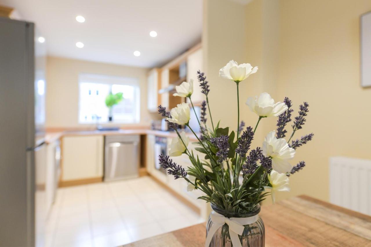 Holiday home Stunning Garden House With Free Wifi And Parking Bingham