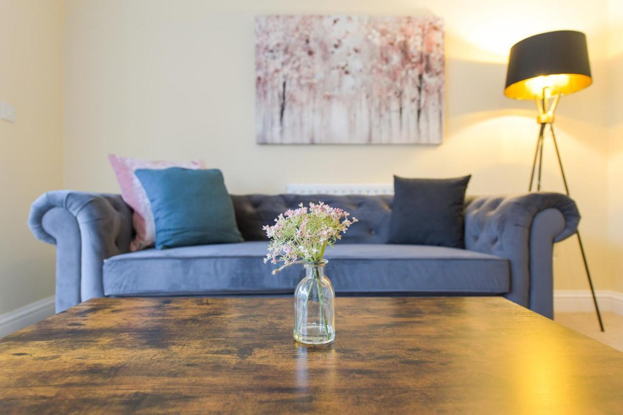 Stunning Garden House With Free Wifi And Parking Дом отдыха Bingham